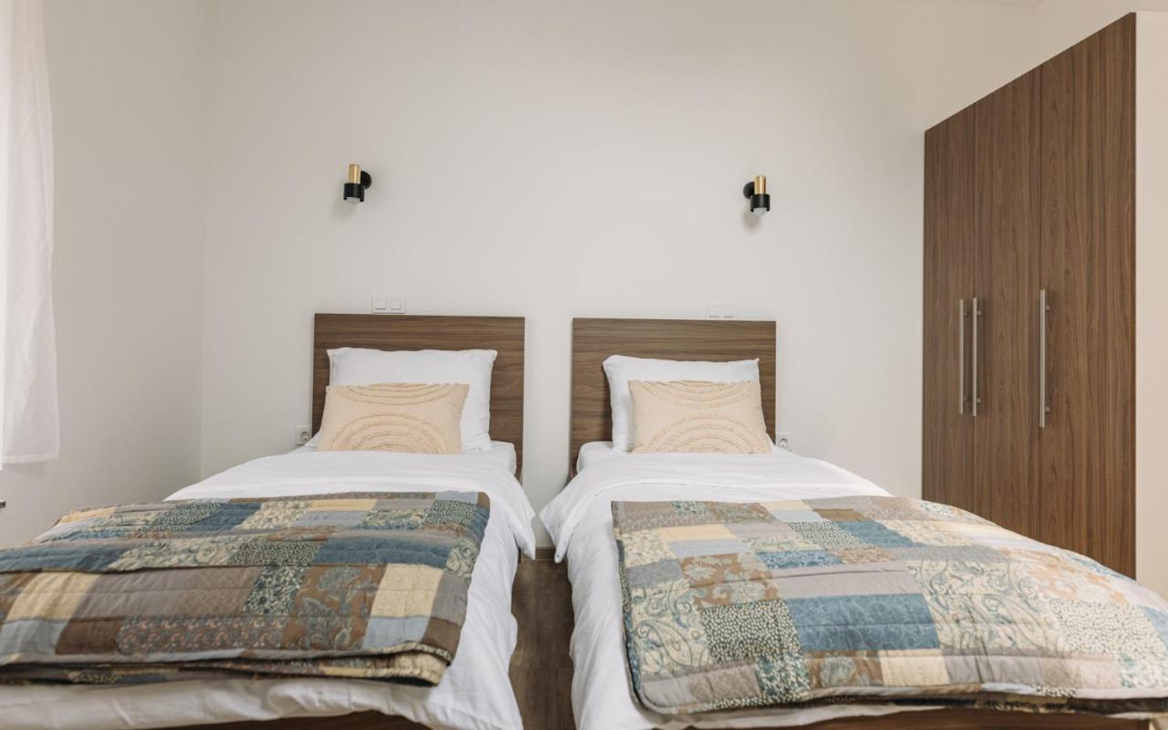 Hisa Na Ravnah Hotel Pisece Luaran gambar